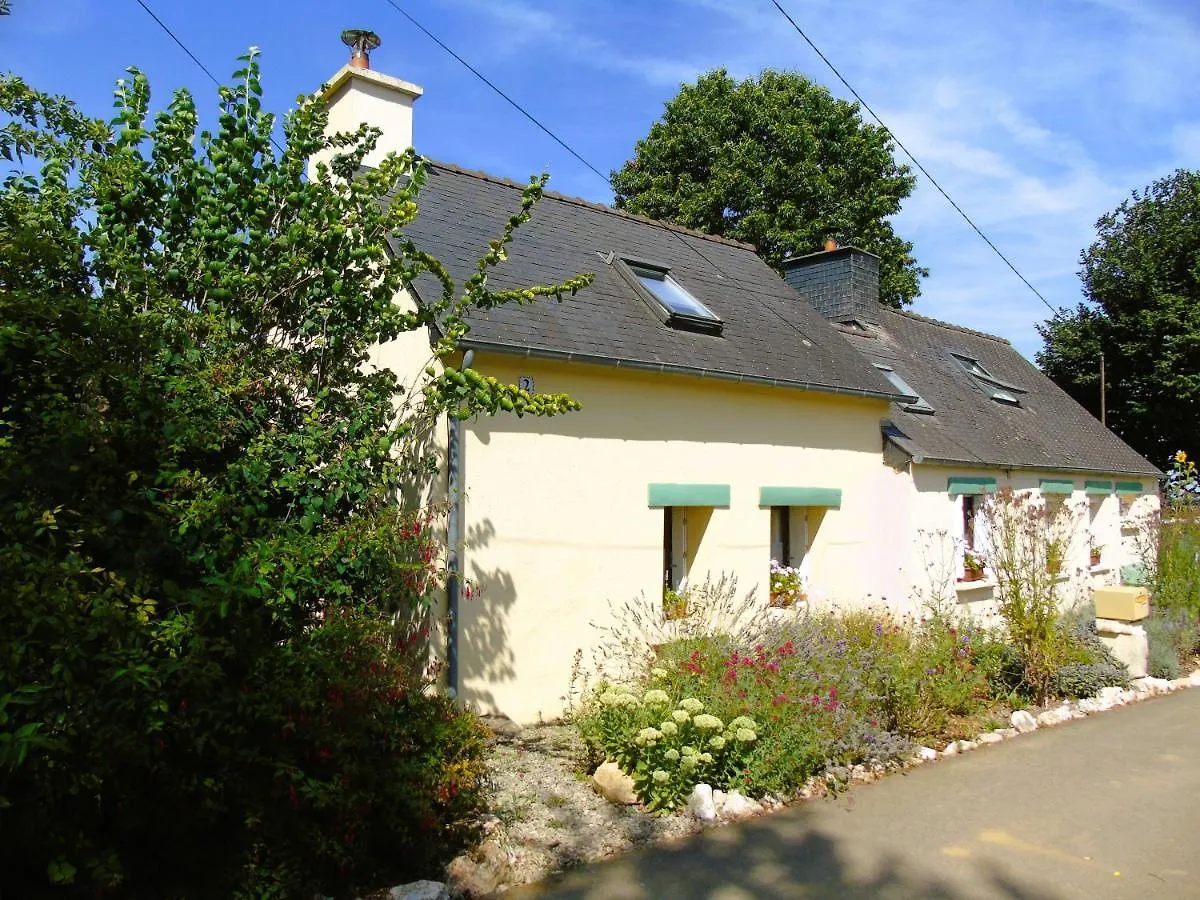 Genevieve Villa Paule