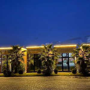 Havana House Hébergement de vacances Sakes